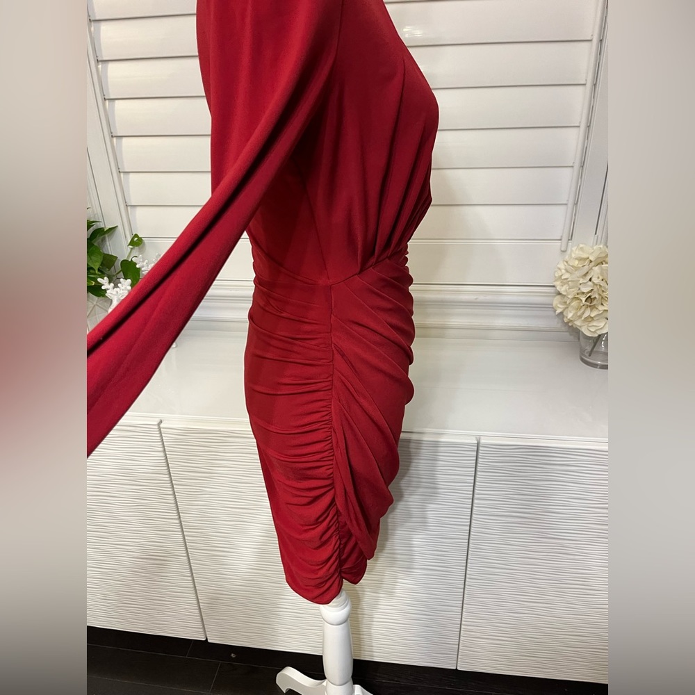 Red Dress - Picture 5 of 5